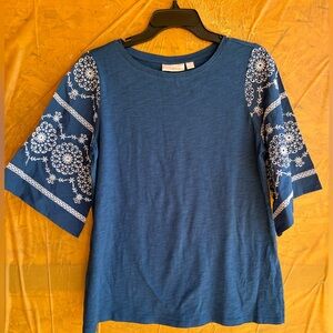 Belle by Kim Gravel Embroidered Sleeve Top Size Medium